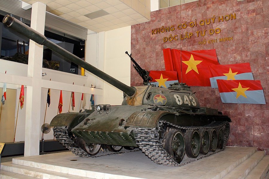 Tank T-54